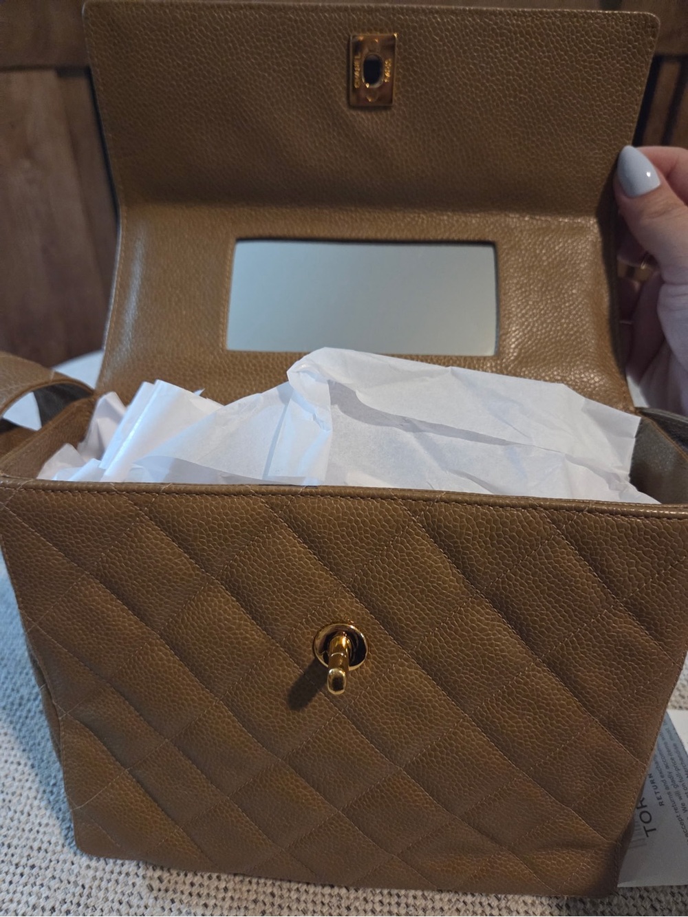 Rare Chanel sand beige caviar leather straight flap shoulder bag 24k gold - Picture 7 of 17